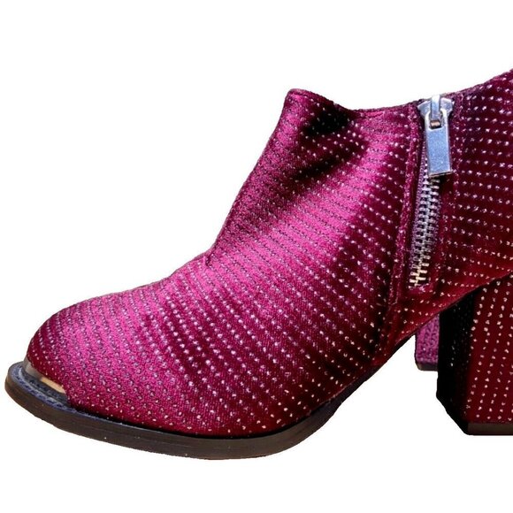 Joan Boyce Women's Red Studded Round Toe Block Heel Zipper Ankle Booties Size 8 - Picture 1 of 11